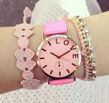 Reloj rosa LOVE R458